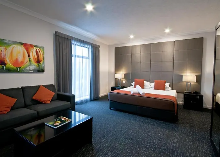 Abbott BoutiqueAirport Hotel